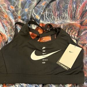 Nike Sports Bra NWT